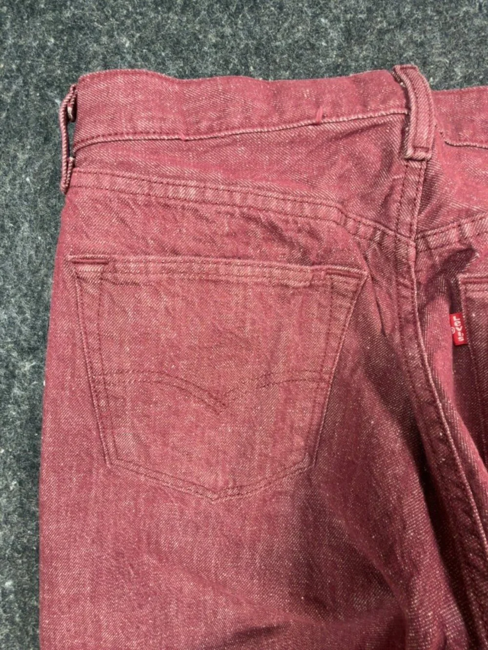 Levi's 501 Original Fit Jeans Mens 33x36 Red Cotton Straight Button Fly NEW